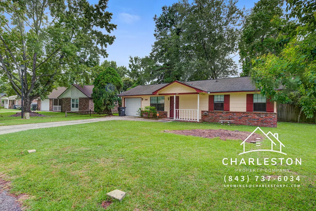 3 bed, 1.5 bath, 1000 sqft, $1,750 — Photo 2