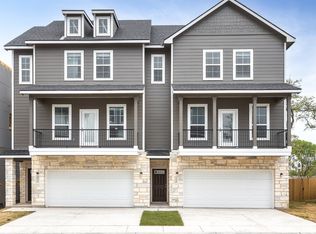 614 Errol St #801 & 701, San Antonio, TX 78216