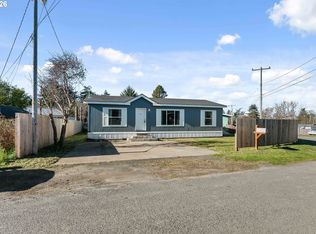 64274 Saddler Rd, Coos Bay, OR 97420