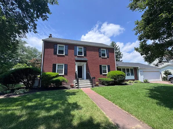 297 Hamilton Ave, Pennsville, NJ 08070