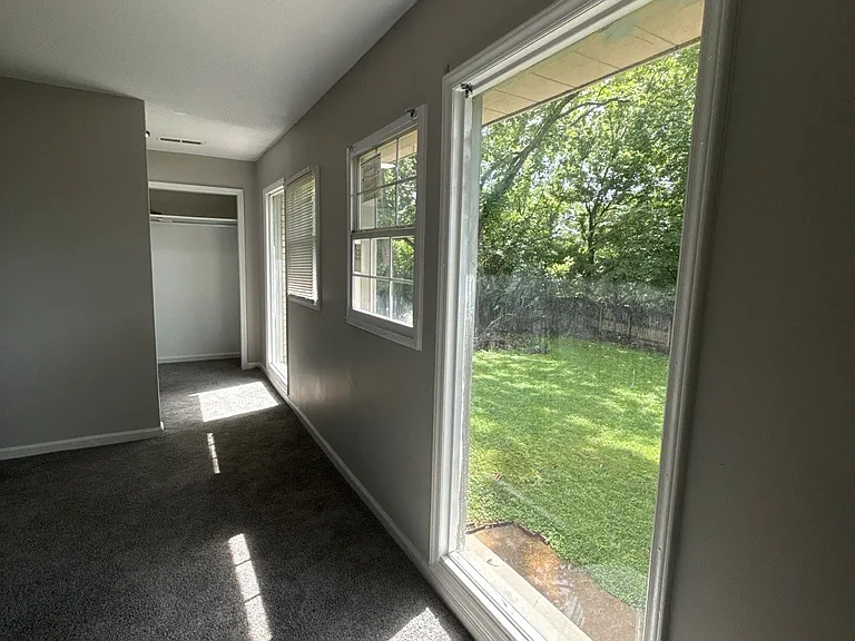 925 Norris St — Photo 8