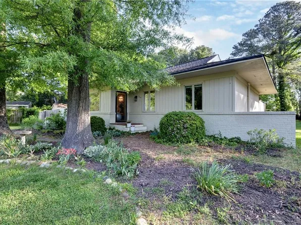 134 Riverview Dr, Hampton, VA 23669