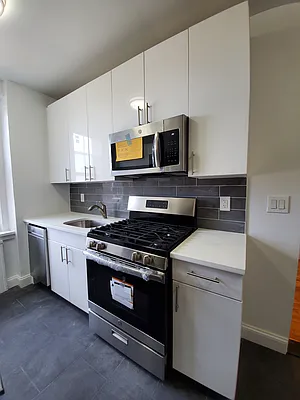 Sold by Hatuka Properties | media 9