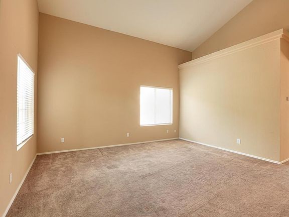 4th image of 3174 W Carlos Ln
