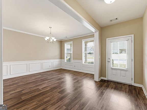 4th image of 5942 Watersdown Way
