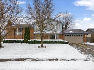 408 Bent Twig Dr, Vandalia, OH 45377