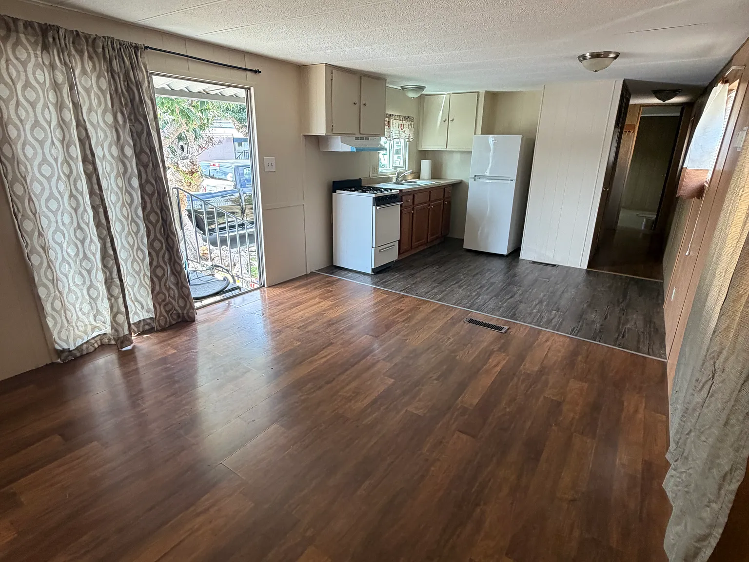 1 bed, 480 sqft, $1,375 — Photo 3