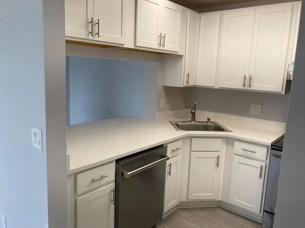 8211 Sun Spring Cir, Orlando, FL 32825