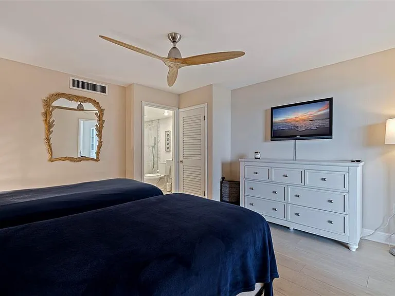 7650 Bayshore Dr #1005 — Photo 30