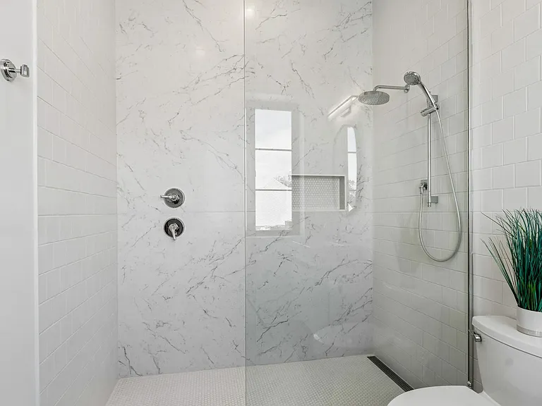 Walk in shower