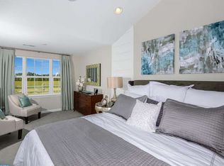 105 Winterberry Way, Woodbury, NJ 08096