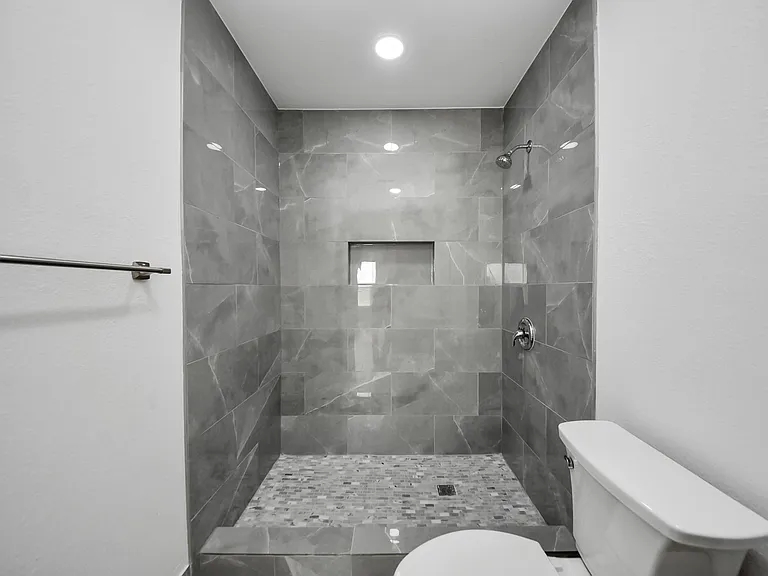 2796B Harrison Rd — Photo 15