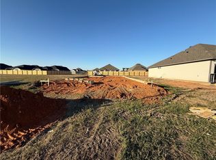 7804 Leadtree Dr, Navasota, TX 77868