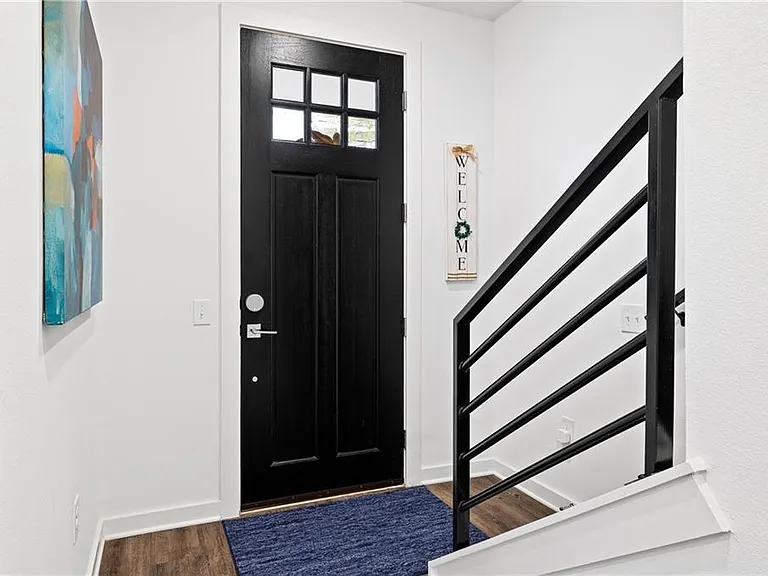 2624 Metcalfe Rd #8 — Photo 23