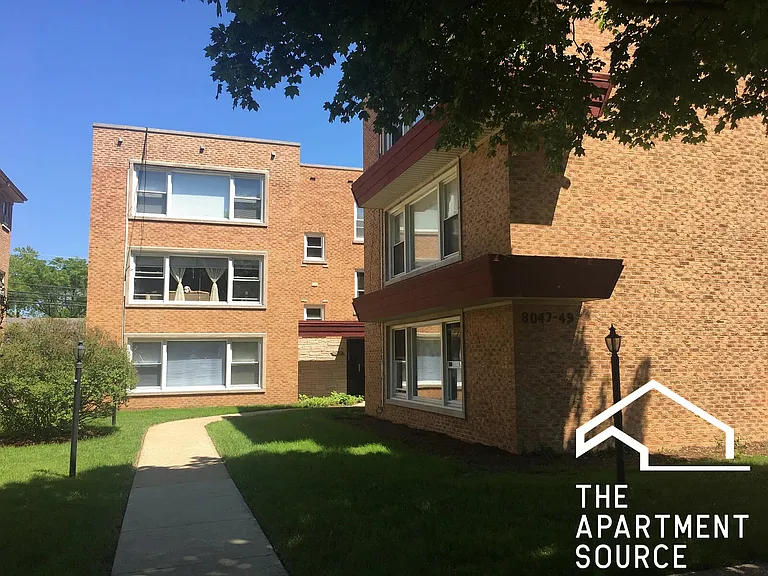 8049 Kenton Ave #3C — Photo 9