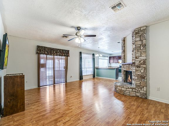 3rd image of 5959 HIDDEN BOULDER ST