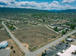 Gusdorf Rd, Taos, NM 87571