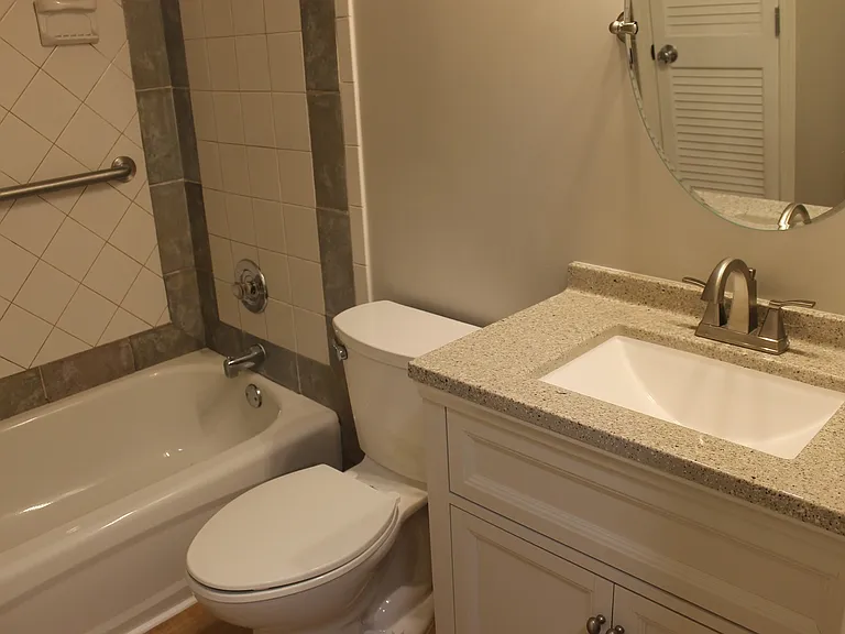 4 George B Ct — Photo 12