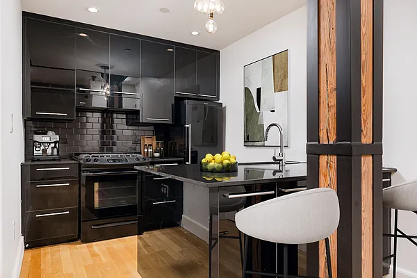 Rented by Nooklyn NYC LLC | media 15