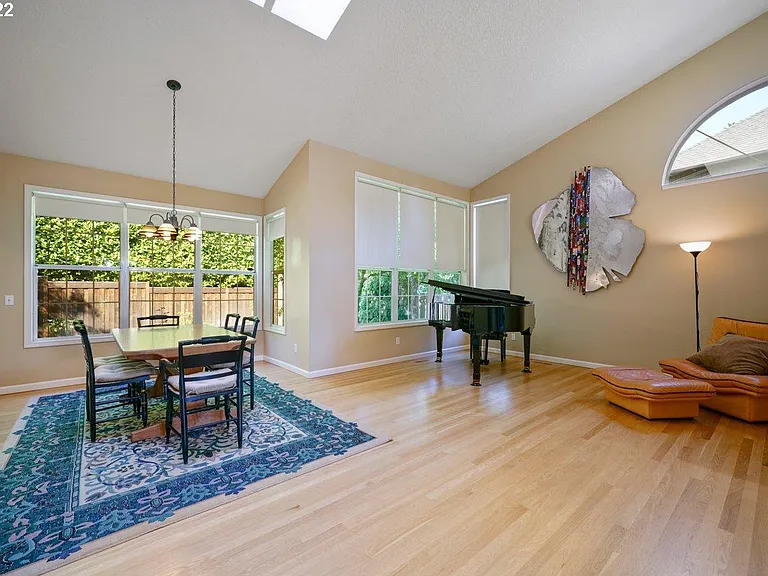 15443 SW Meadowlark Ct — Photo 5