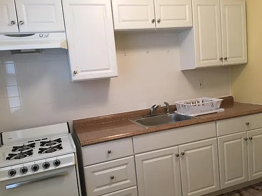 Rented by Dolores Buonocore, LREB | media 35