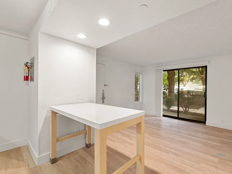 AVIA Lofts on Parkway — Photo 37