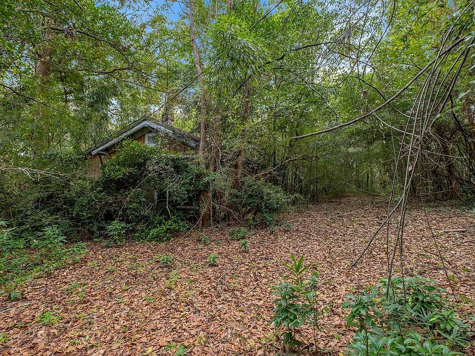 1st image of 1526 Live Oak Dr