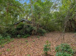 1526 Live Oak Dr, Tallahassee, FL 32301