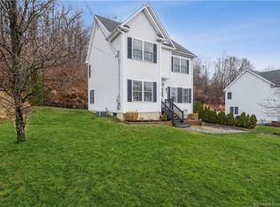 26 Bungay Rd, Seymour, CT 06483