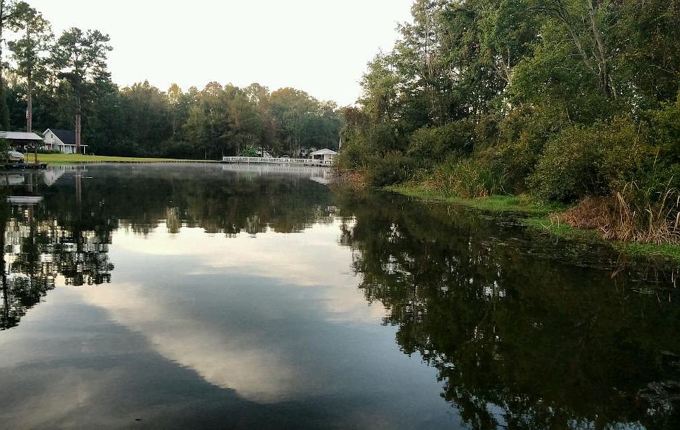 2nd image of 422 Lakeshore Way Lot 10