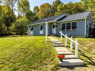 21 Mistic Ave, Rockport, ME 04856