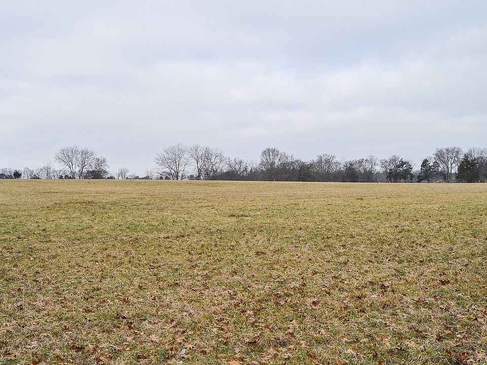 1st image of 447 Pepper Hill Rd