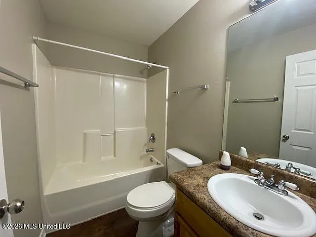 17310 Avondale Cir — Photo 9