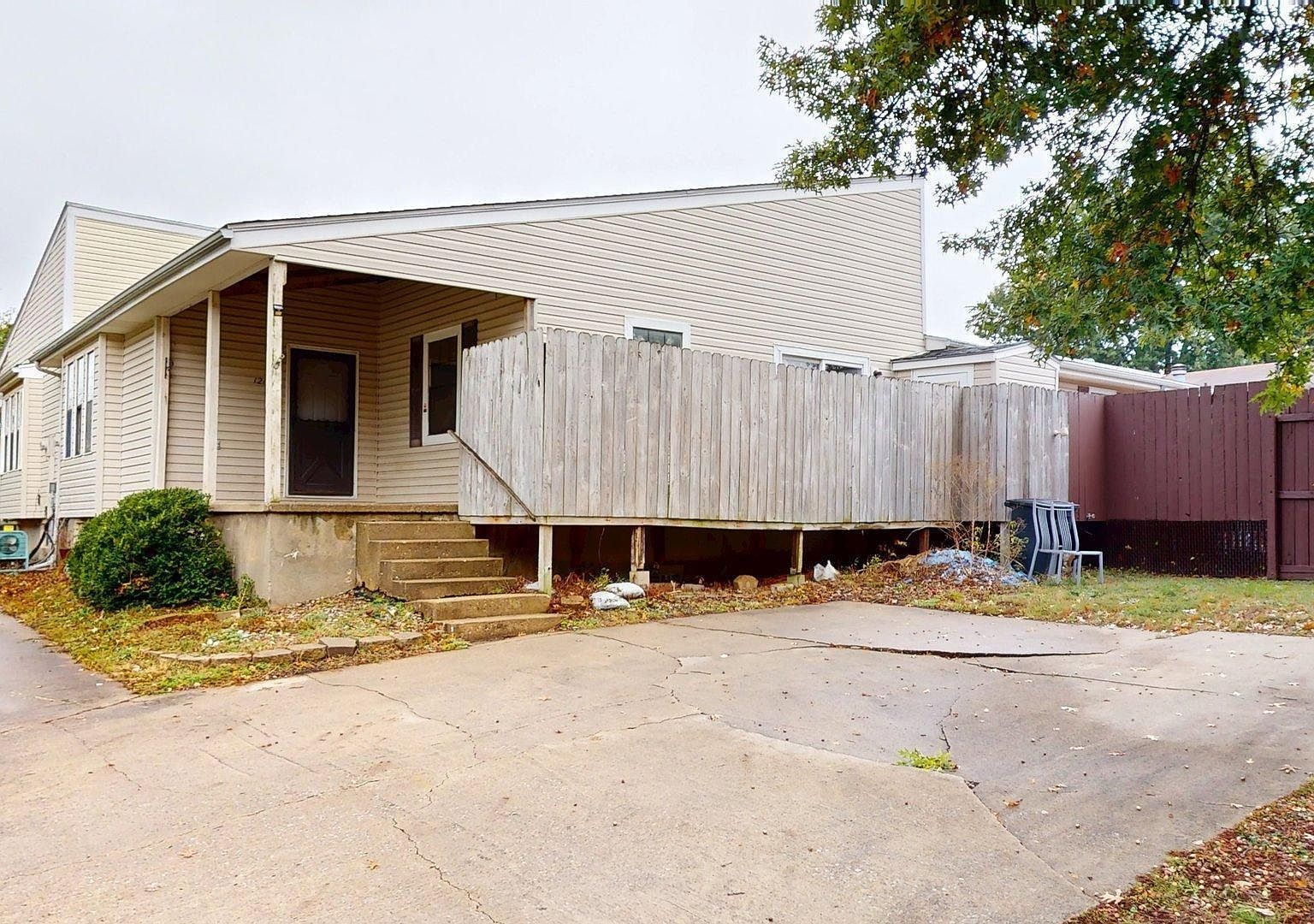 1213A Elm Hills Blvd