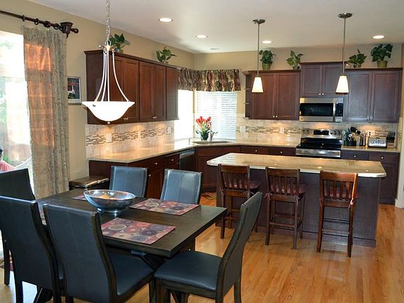 5th image of 4305 Cashmere Dr NE
