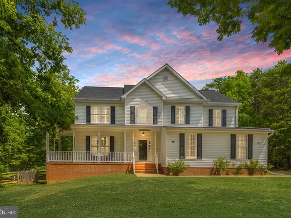 7721 Riparian Ct, Fredericksburg, VA 22408