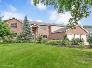 8063 Tennessee Ave, Willowbrook, IL