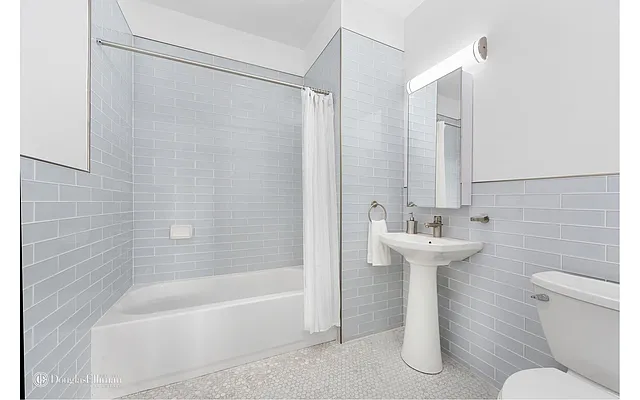 Rented by Douglas Elliman | media 24