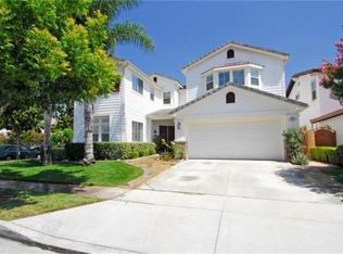 2861 Sawgrass Dr, Santa Ana, CA 92706