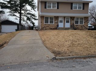 1110 67th St, Windsor Heights, IA 50324