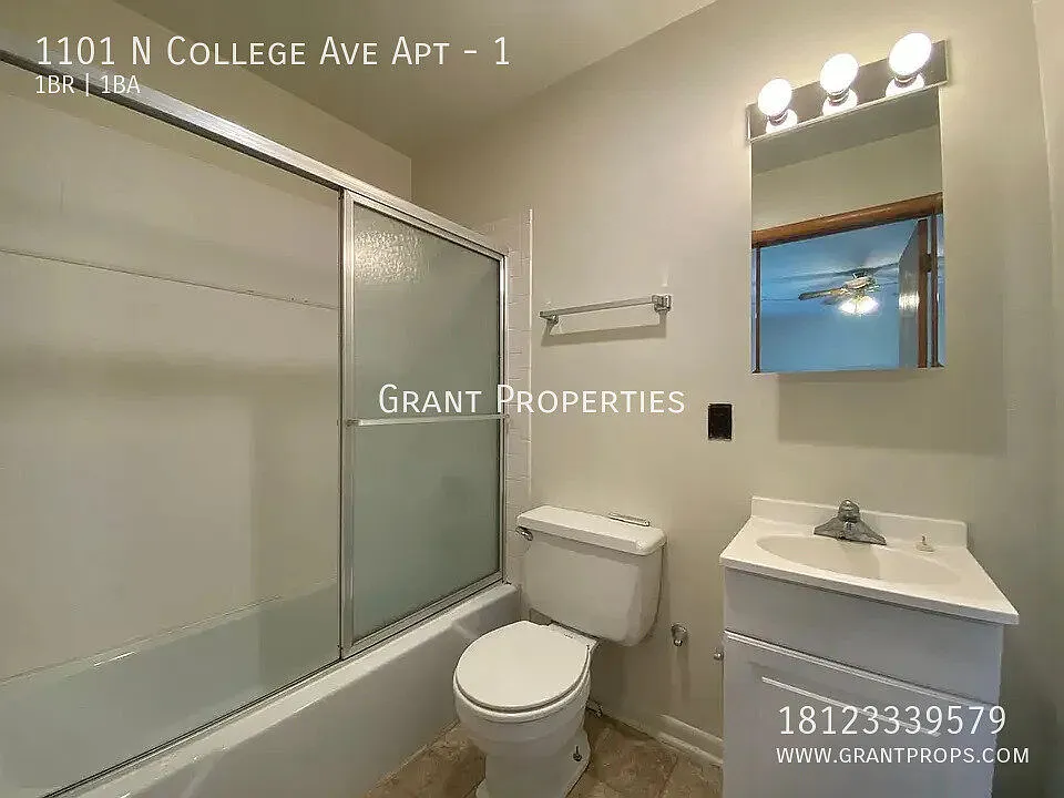 1101 N College Ave — Photo 3