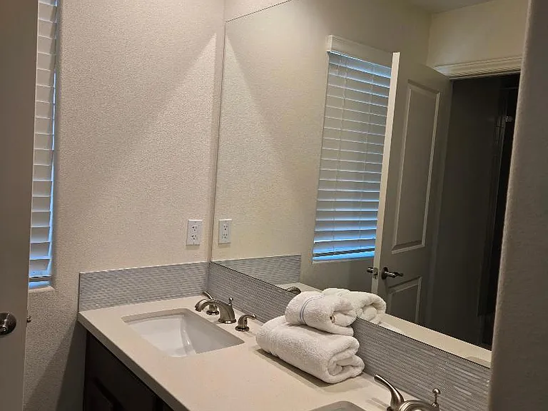 52430 Hawthorn Ct — Photo 20