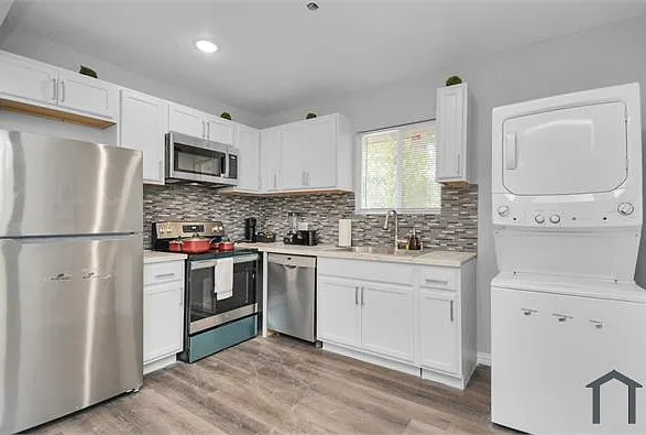 2022 Chapman St #A — Photo 21