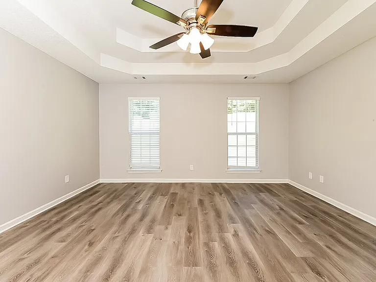 5567 Katherine Village Dr — Photo 8