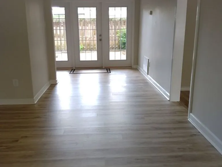 143 Edward Cir — Photo 11