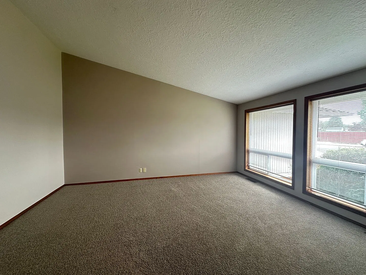 Updated Three Bedroom Home in North Salem — Photo 2