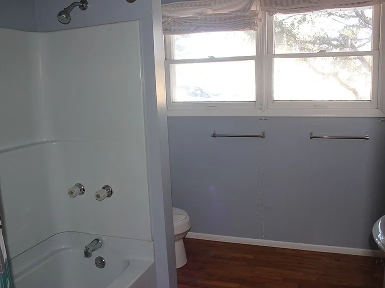 1019 W Montana St — Photo 3