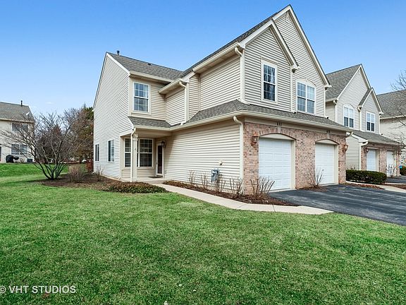 3rd image of 111 Stockton Dr