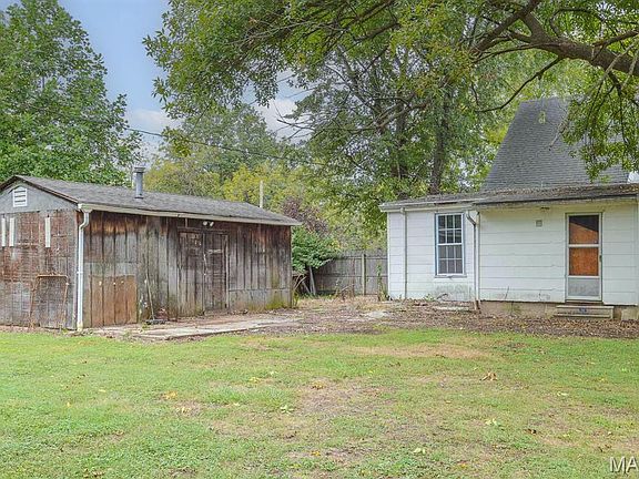 5th image of 522 S 18th St