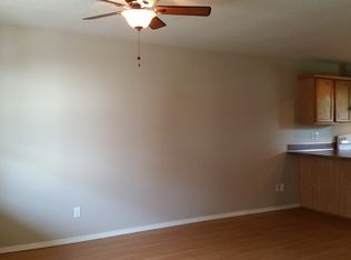 4663 NE Killingsworth St APT B, Portland, OR 97218